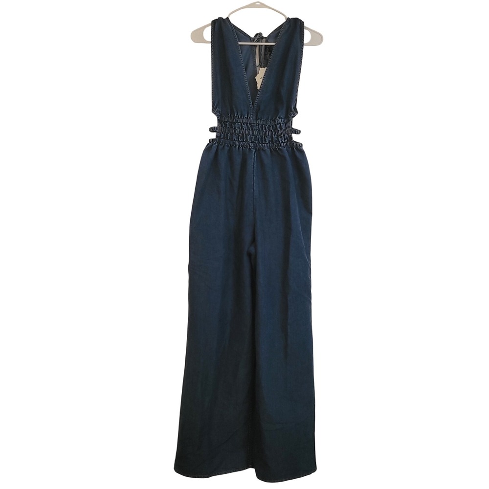 Indulge In Style Womens DarkWash Denim WideLeg Jumpsuit V-Neck Cutout Medium NWT